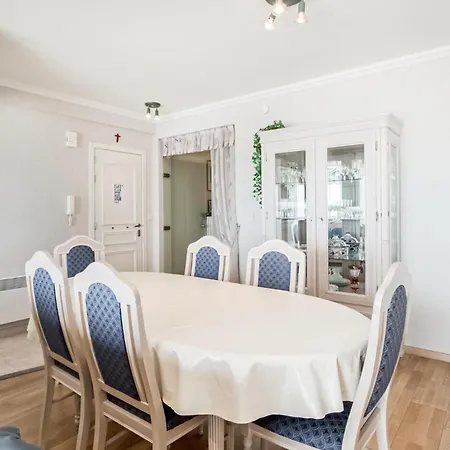 Lägenhet Marianne Ref 200 *